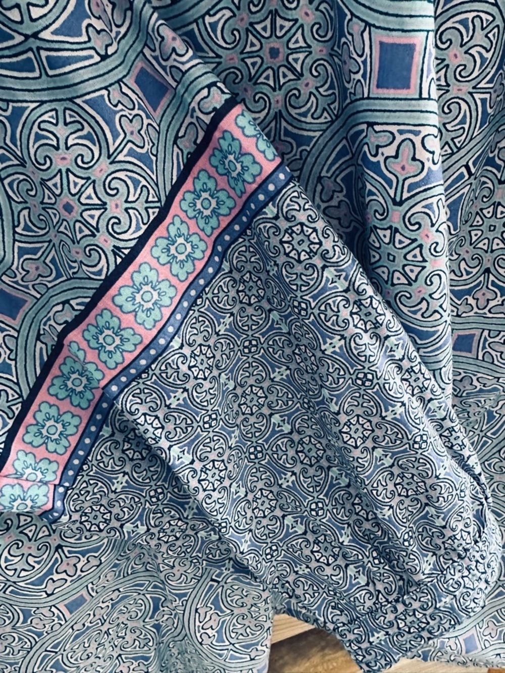 Talbots Blue and Pink Medallion Print Peasant Top -L - Picture 3 of 11